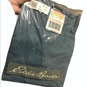 ❗️Sale❗️NWT Vintage Long Sleeve Pocket Tee